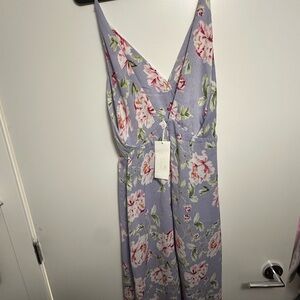 Floral V-Neck Dress Size 4/6 Brand New with Tags 👗